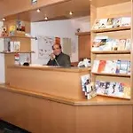 باريس فندق دوسلدورف