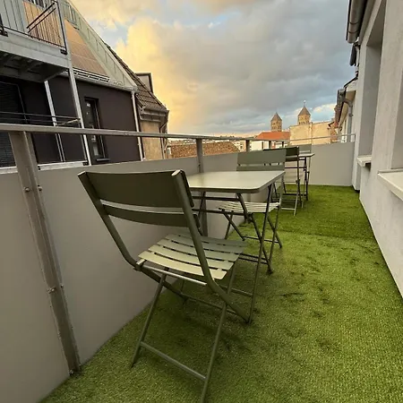 Paris 3*
