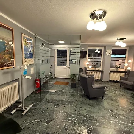 Paris 3* Dusseldorf