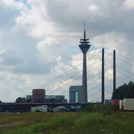 Paris Hotel Dusseldorf