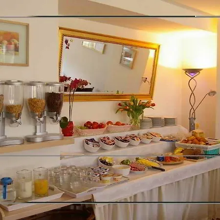 Paris 3* Dusseldorf