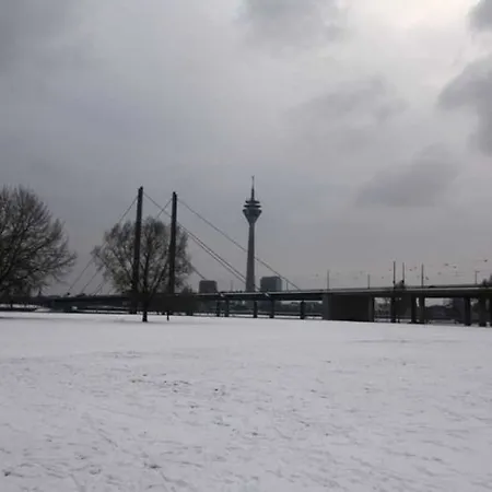 Paris 3* Düsseldorf