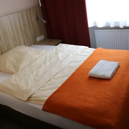 Paris Hotel