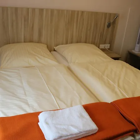 Hotel Paris 3*