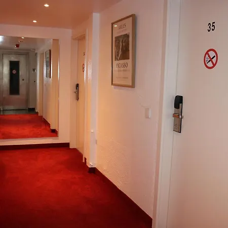 Paris Hotel Dusseldorf