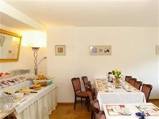 Hotel Paris 3*