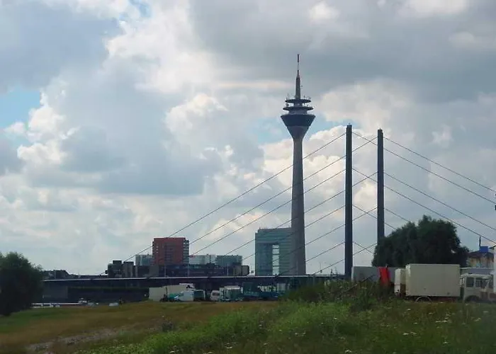 Paris Otel Düsseldorf