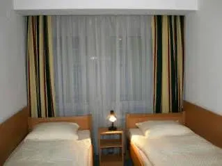 Paris 3* Düsseldorf